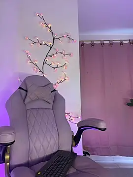 Mara royal online show from April 17, 4:52 pm