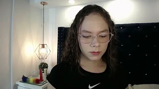 bycandy  online show from September 22, 1:49 pm