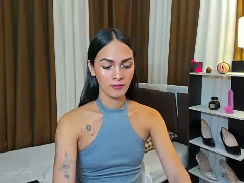 Sedictive Samantha online show from November 8, 6:03 am