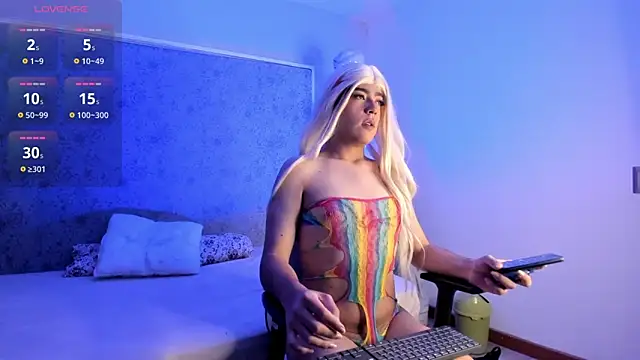 Ash Monroe online show from October 7, 1:45 pm