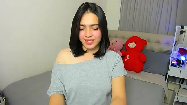 BubbbleButtDemi online show from May 9, 8:32 am