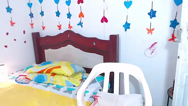 lorenacapelli online show from March 10, 1:58 pm