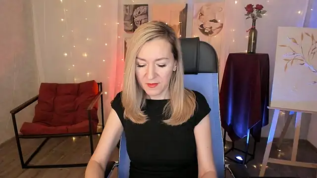 DonnaSmitth online show from February 10, 6:48 pm