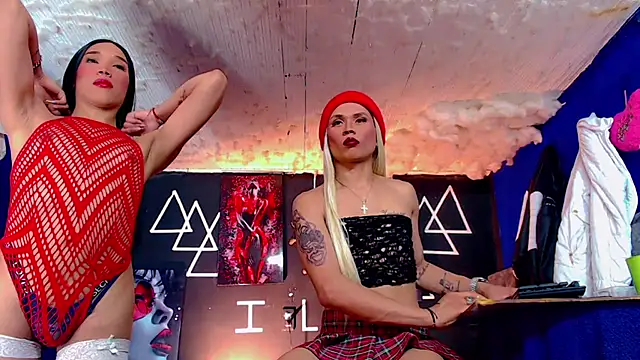 Fersexy Dolls online show from November 3, 2:21 am