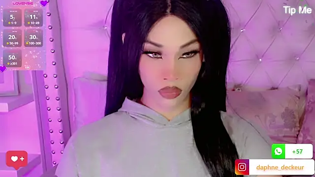 Daphnne XXX online show from December 2, 7:28 pm