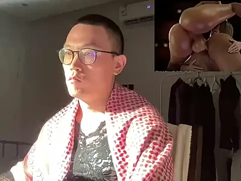 yewuzhibb online show from October 16, 7:57 pm