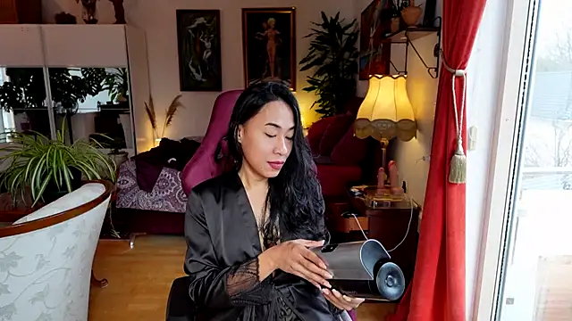 bianca bellamy online show from December 14, 12:11 pm