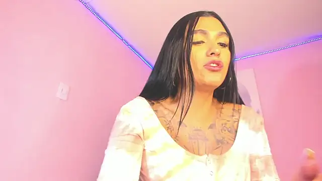 BiancaValentinna online show from February 3, 8:03 pm