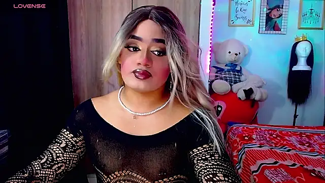 Sofiabigcock22 online show from February 17, 12:02 pm