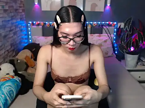 HotNathalie6900 online show from February 21, 1:14 pm