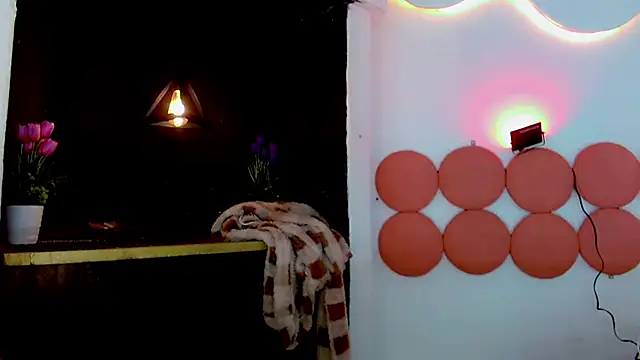 JessiValentin online show from July 7, 3:20 am