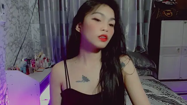  Lachica  online show from May 14, 4:59 pm