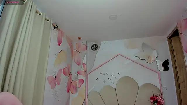 sensual skinny online show from November 11, 11:45 am