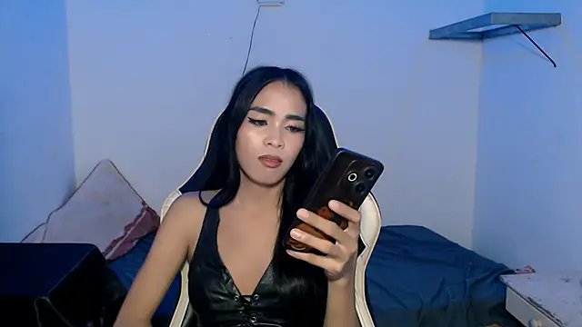 Horsecock princess online show from December 3, 5:06 pm