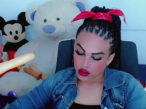 NharaBigCock online show from November 25, 9:28 pm