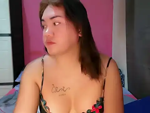 Pretty moccha online show from April 14, 2:49 am