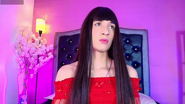 AlexiaHearts online show from December 19, 4:18 am