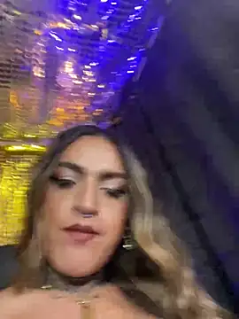 PAULAWIMD online show from November 18, 4:45 am