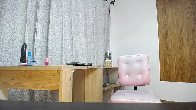 Sussan cooper online show from December 2, 3:31 am