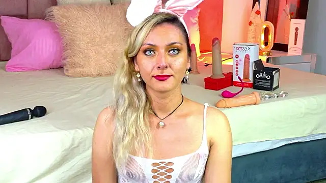 Lunitaa Diva online show from January 13, 7:33 pm