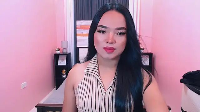 Fantacyloverr online show from March 5, 10:15 pm