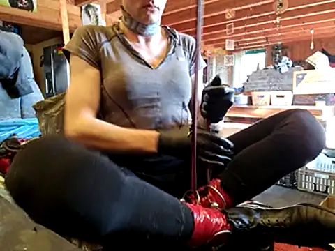 laaralatexxa BDSM online show from March 26, 2:10 pm