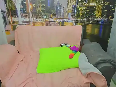 estefani robles online show from December 22, 1:10 am