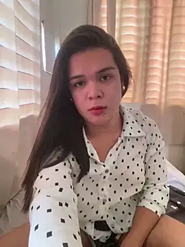 stripyapril online show from February 12, 5:02 am