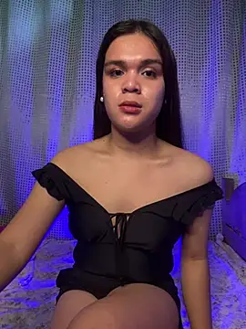 stripyapril online show from August 3, 5:40 am