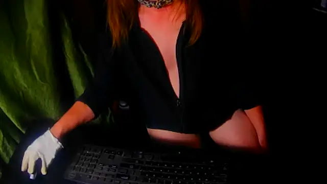 GoodGirlKelly online show from April 11, 9:46 am