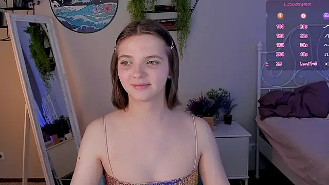 LetoriaNotley online show from June 3, 9:07 pm