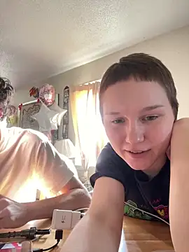 SugarNCinnamon online show from March 28, 10:33 pm