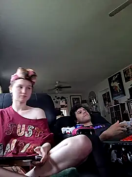 SugarNCinnamon online show from May 10, 10:59 pm