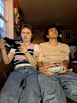 SugarNCinnamon online show from May 24, 1:24 am
