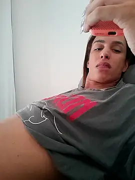 ofjuliaa online show from January 13, 9:12 pm