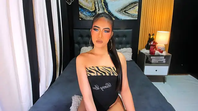 Diana Victoria online show from May 11, 8:28 pm