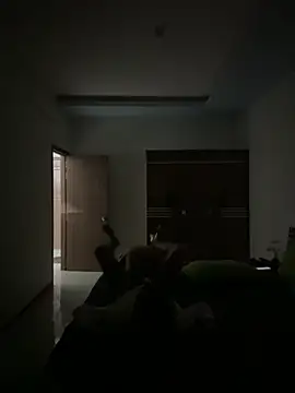 nikkiasspussy online show from April 29, 11:59 am