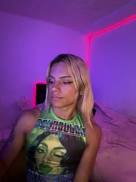 andyy x online show from April 19, 3:07 am