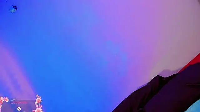 zoe rous2 online show from March 19, 1:44 pm