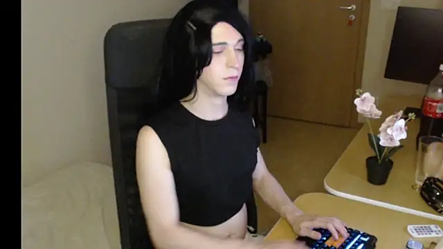 Pearl Inferno online show from February 1, 7:12 pm