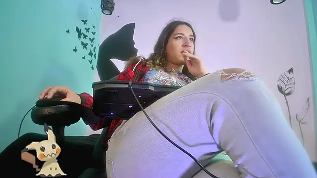 MEW ALIX online show from May 2, 7:19 pm