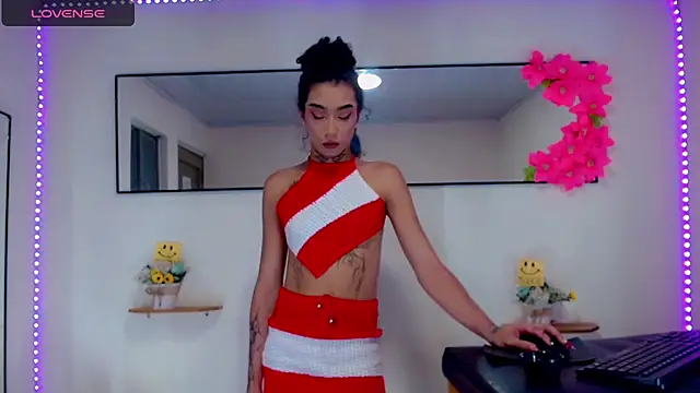 Darianna Atehortua online show from February 28, 10:38 pm