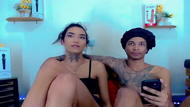 Darianna Atehortua online show from March 9, 2:15 am