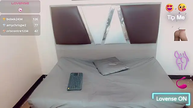 stiffy lopez online show from March 17, 3:20 am