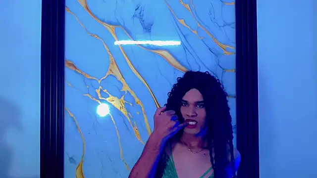 Gata Salvaje   online show from March 24, 3:22 am