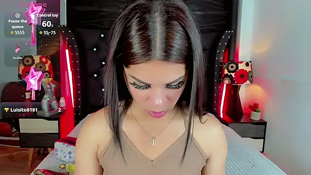 Makeyla Fox  online show from March 14, 1:15 pm