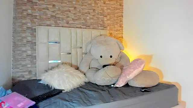 sexy girlts online show from March 5, 11:32 pm