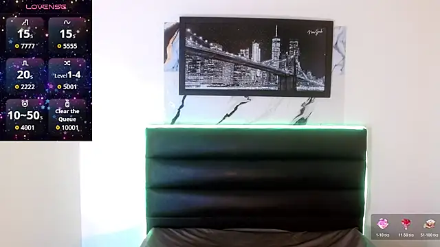 Karlaa Hernandez  online show from March 29, 7:36 pm