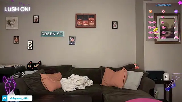 greenxxxqueen online show from May 12, 6:22 am