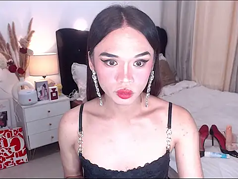 YzaHellsex online show from March 9, 5:49 pm